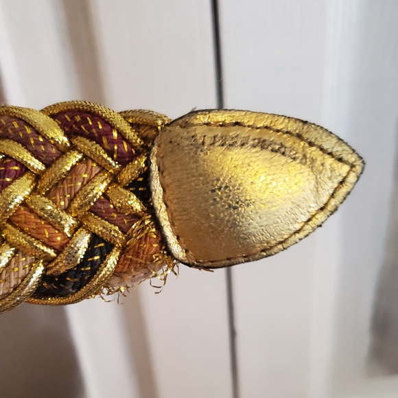 Ladies Belts ,Silver And Gold ,Medium - Picture 3 of 9